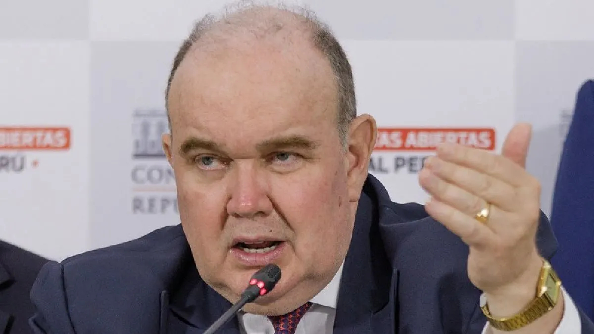 在武装部队的控制下，秘鲁政府将南部普诺省的紧急状态再延长 60 天