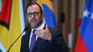 秘鲁国会议员Luis Cordero Jon Tay 出于“良心的原因”辞去了人民力量党的职务