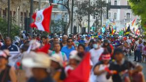 秘鲁总统 (Dina Boluarte) 宣布，本周五她将公布她上任六个月后的数据分析表