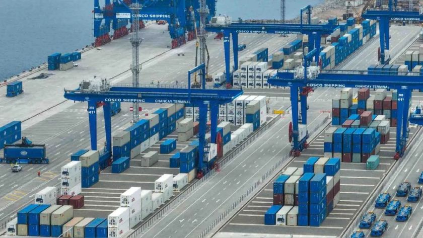 十分之六的秘鲁人的收入不足以支出