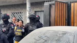 秘鲁警察挫败了一名妇女的绑架案