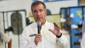 秘鲁生产部长表示，示威导致的投资下降约占 GDP 的 2%