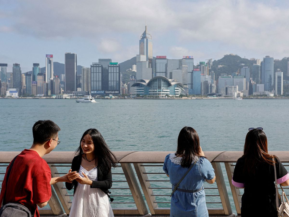 Hong Kong se vuelve más atractivo como centro financiero internacional, dice portavoz【秘鲁新世界日報】