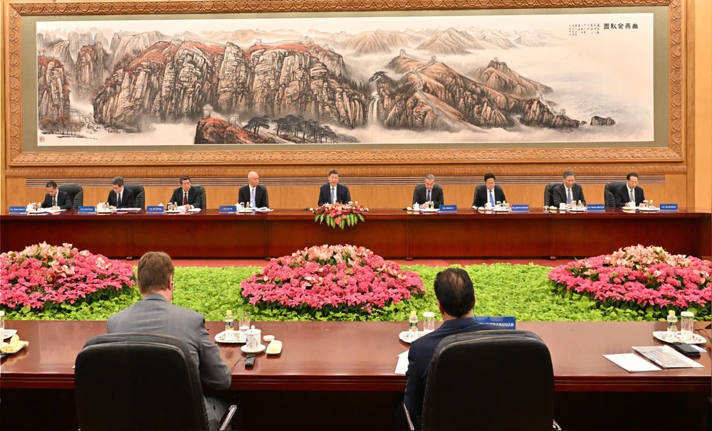 China promete servicio continuo para empresas con inversión extranjera, dice ministro【秘鲁新世界日報】
