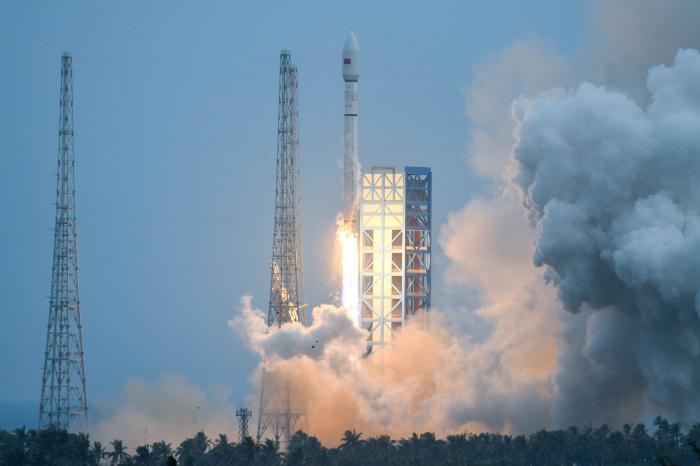 中国成功发射卫星互联网低轨07组卫星【秘鲁新世界日報】