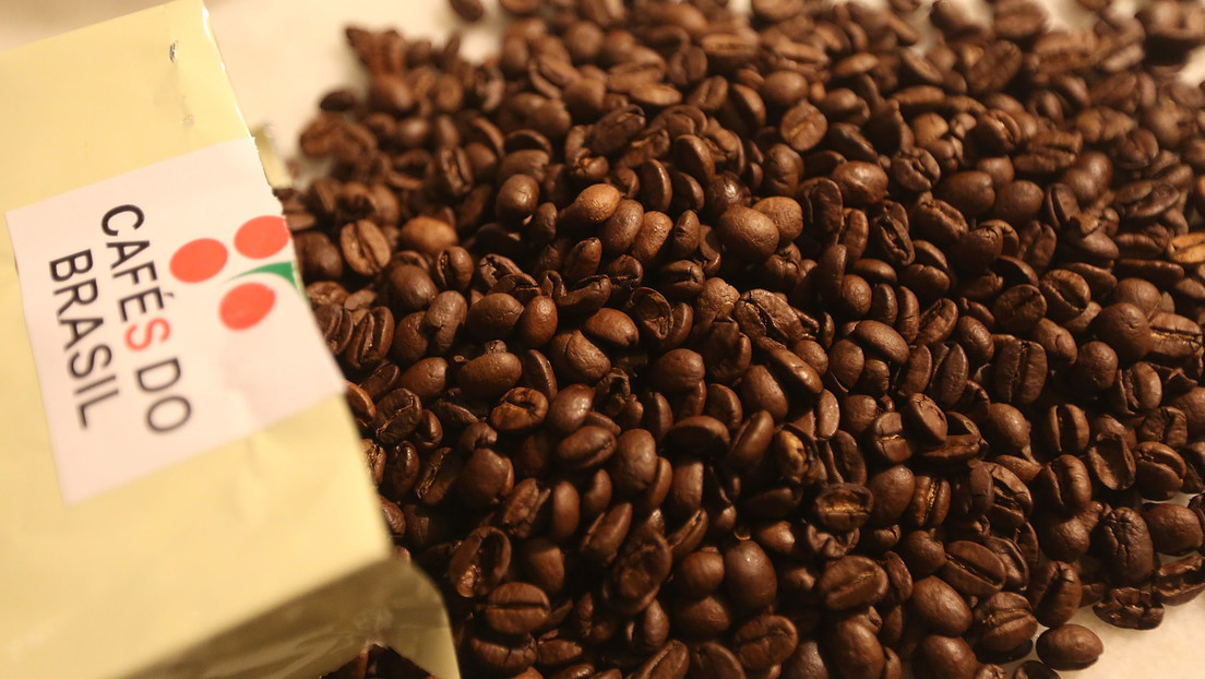 China 'acoge' a casi 200 vendedores de café de Brasil frente a los aranceles de Trump【秘鲁新世界日報】