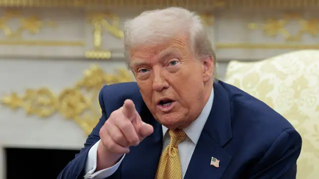 Trump: Puede que tengamos que detener las importaciones masivas desde China【秘鲁新世界日報】