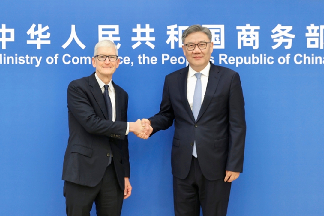 China abre las puertas a las inversiones de Apple【秘鲁新世界日報】