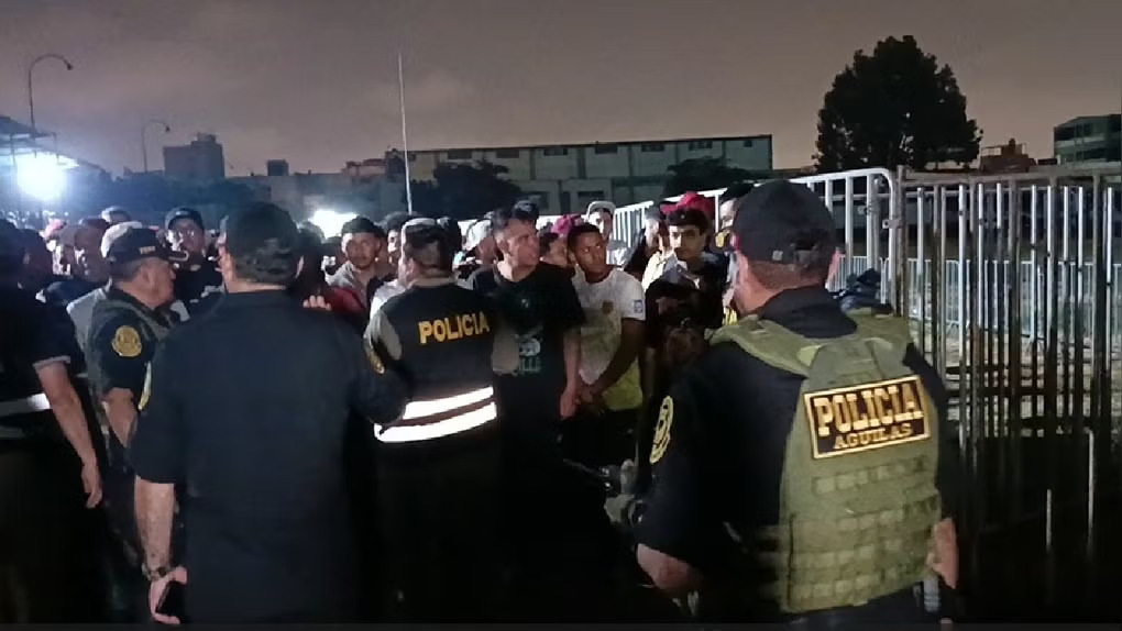 秘鲁在一次打击非法移民的大规模行动中，超过1500名外国人被拘留【秘鲁新世界日报】