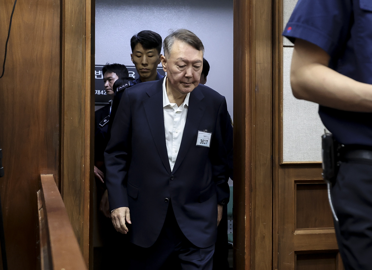 韩国前总统尹锡悦涉嫌发动内乱案结案庭审延期【秘鲁新世界日報】