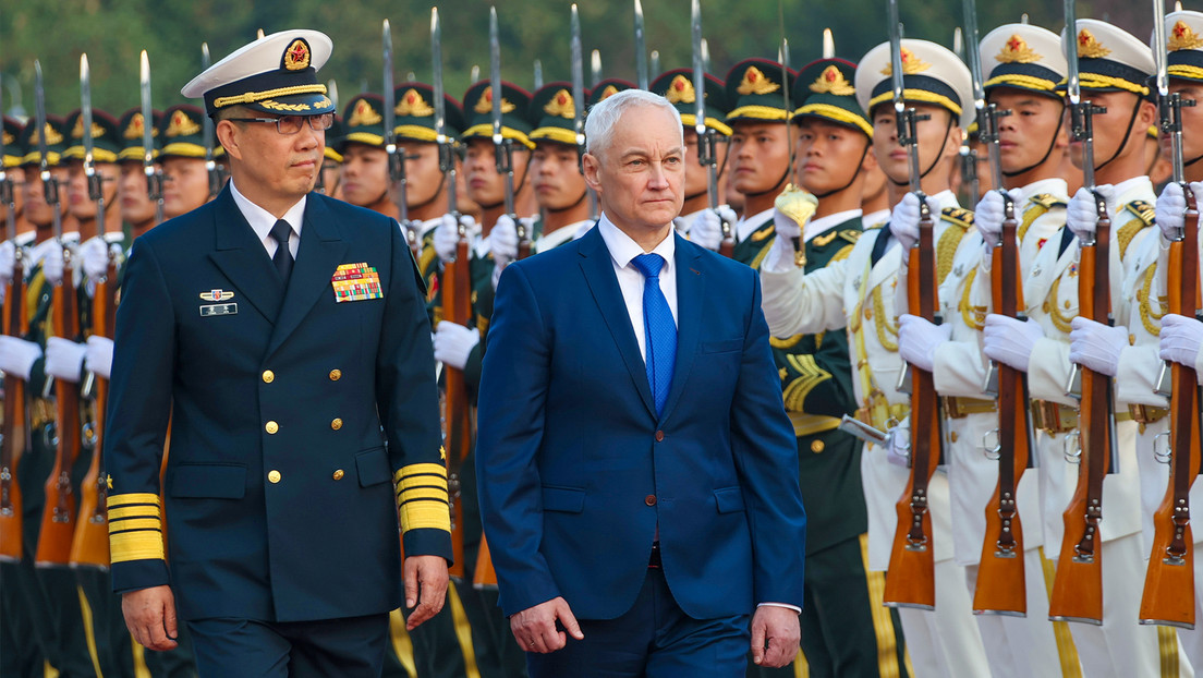 "Hemos logrado nuevos éxitos": Ministros de Defensa ruso y chino mantienen una videollamada【秘鲁新世界日報】