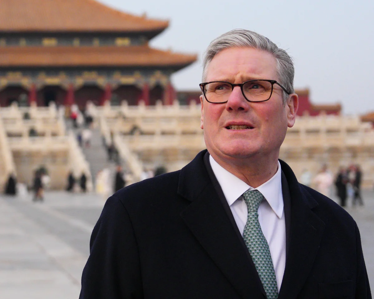 英国媒体热议中方考虑对英公民单方面免签 称将利好经贸旅游等领域【秘鲁新世界日報】
