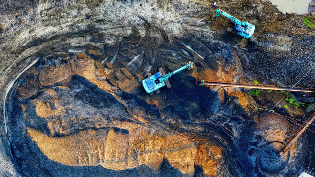 到2026年，秘鲁矿业投资额有望达到70亿美元，但许可证发放仍然是主要挑战【秘鲁新世界日报】