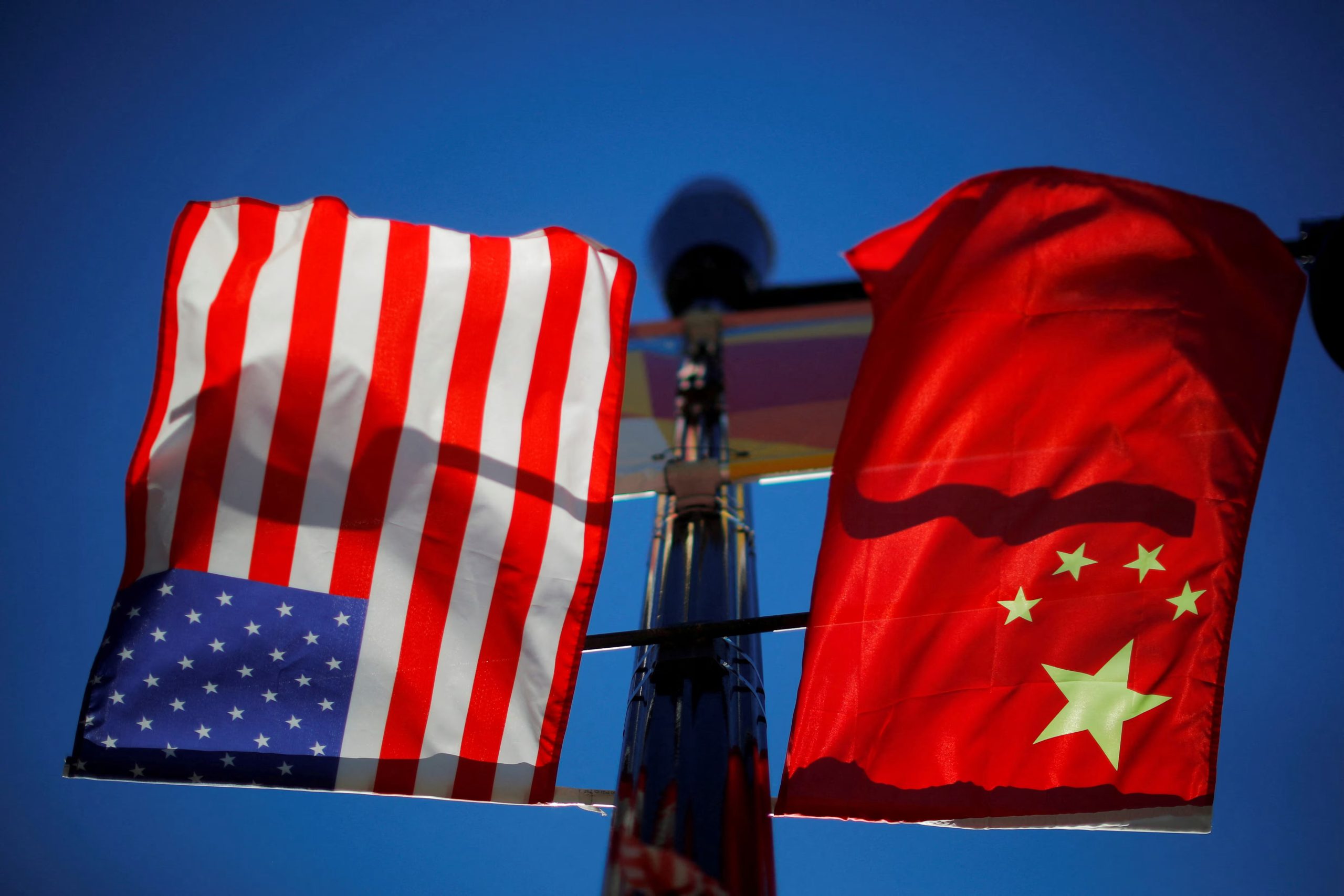 美国将29家中国企业列入所谓涉疆法案实体清单 商务部回应【秘鲁新世界日報】
