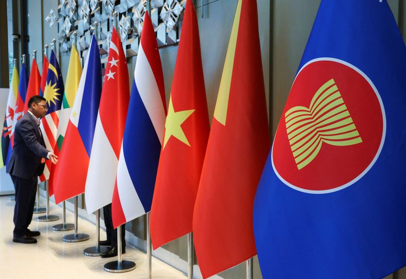 China apoya labor de Malasia en presidencia rotativa de ASEAN【秘鲁新世界日報】