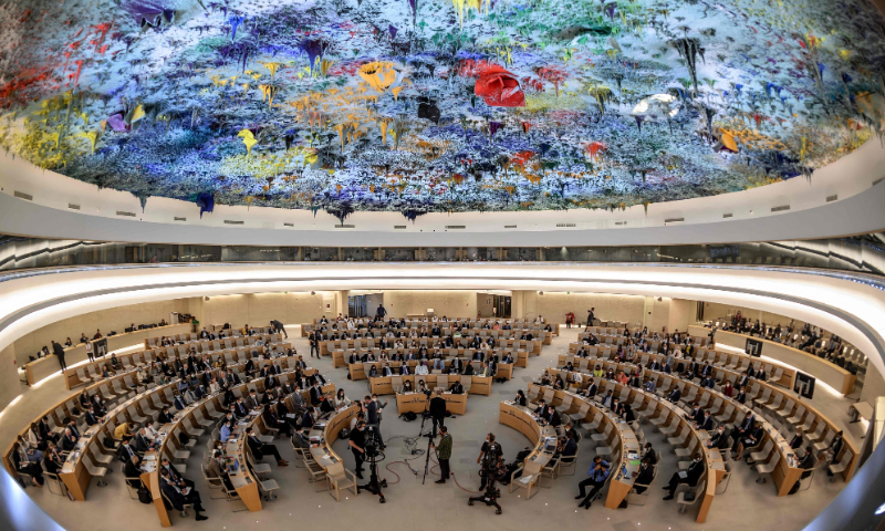联合国人权理事会协商一致通过中国主提发展促人权决议【秘鲁新世界日報】