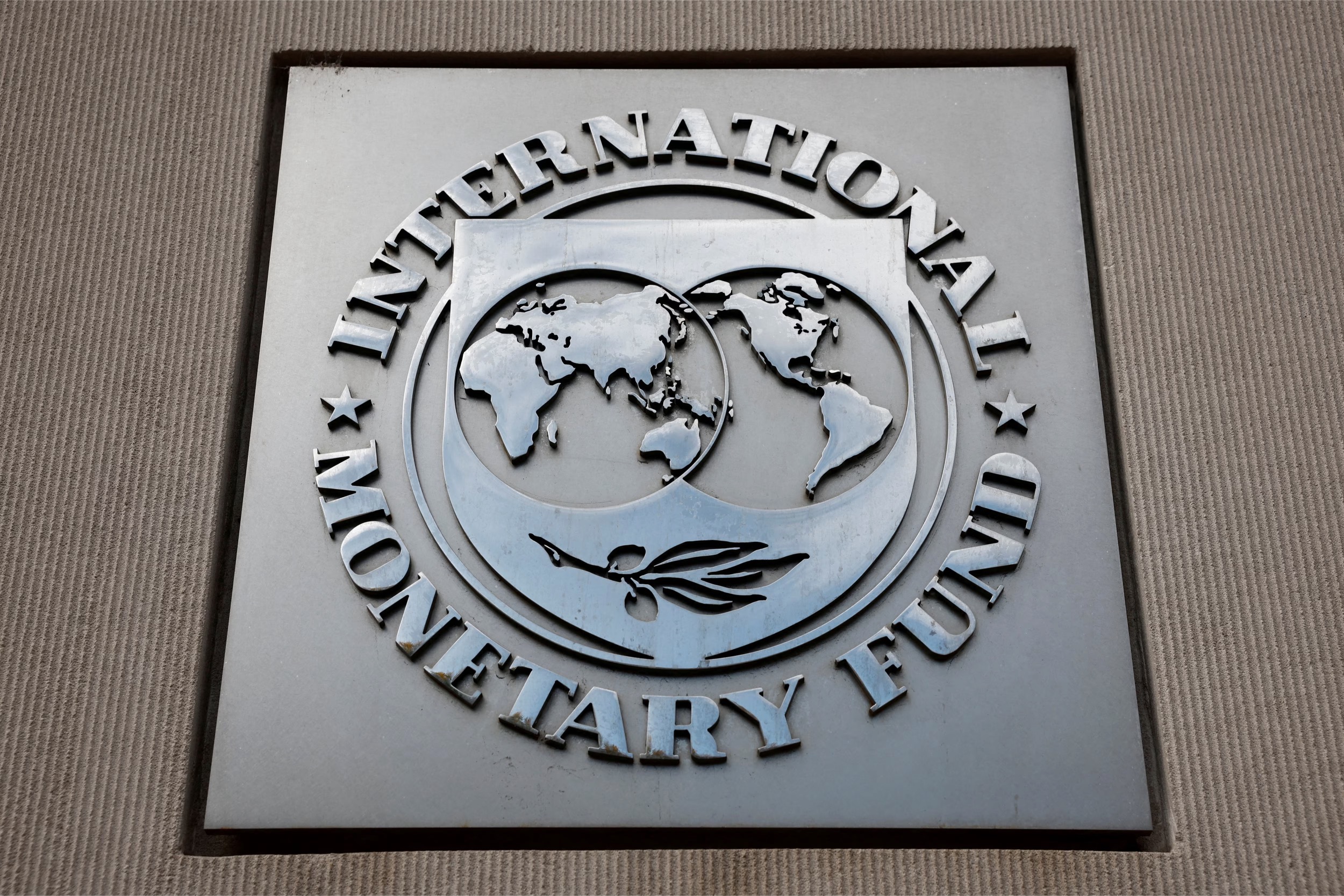 IMF批准向阿根廷提供20亿美元融资【秘鲁新世界日報】