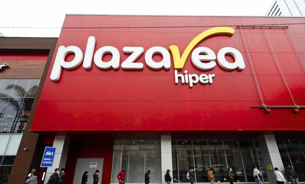 秘鲁Plaza Vea 超市因顾客被困电梯两小时被罚款 26,750 索尔【秘鲁新世界日报】