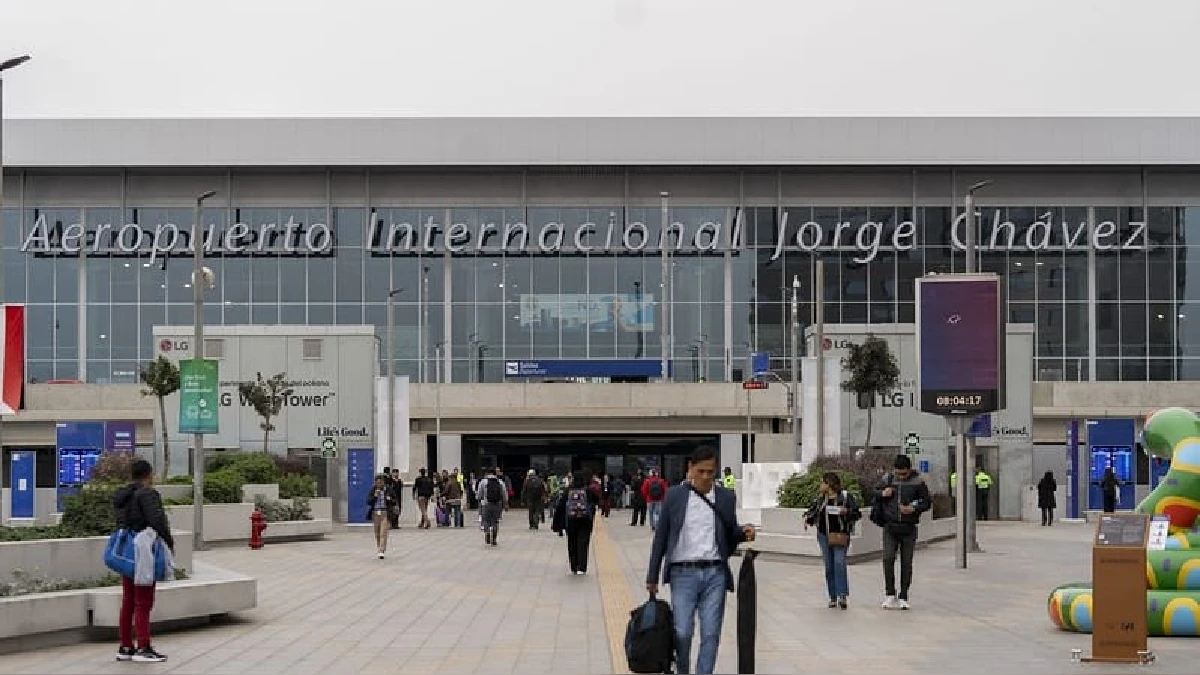 国际航空运输协会 (IATA)：“对转机航班收取统一机场使用费 ，这无异于搬起石头砸自己的脚”【秘鲁新世界日报】