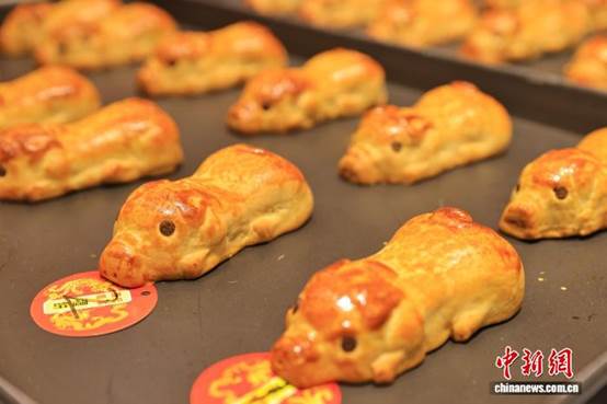 独特的广式浪漫：猪笼饼里的“古早”中秋味【秘鲁新世界日報】