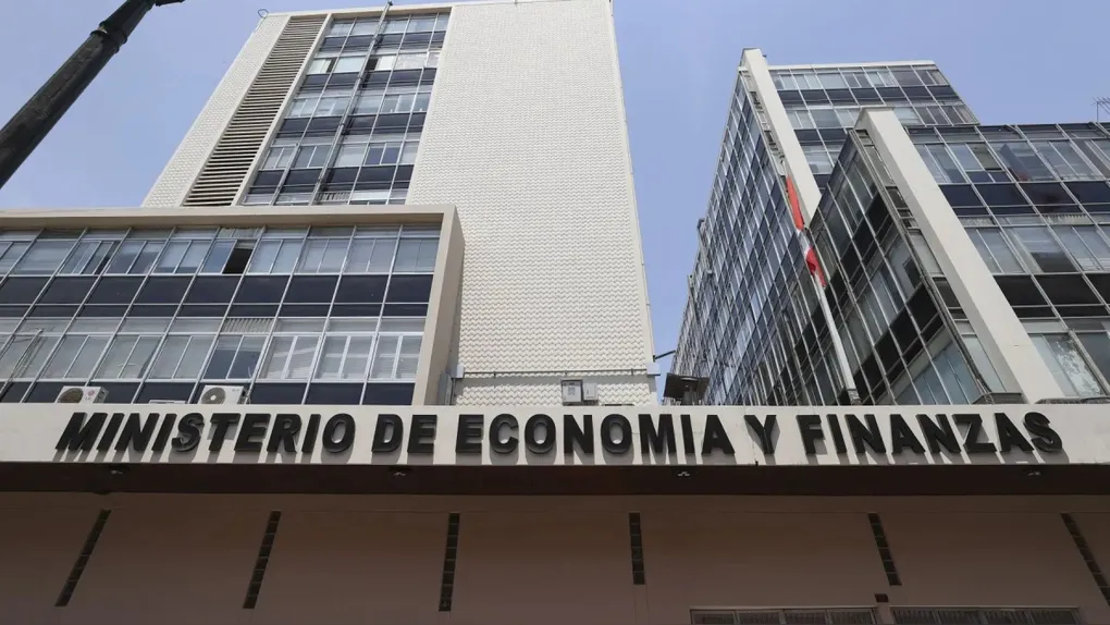 秘鲁政府批准了一项紧急法令，其中包含旨在加强公共支出紧缩和提高效率的特殊措施【秘鲁新世界日报】