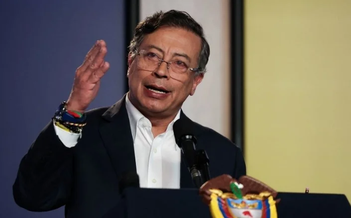 哥伦比亚总统：美国应交还马杜罗，让委内瑞拉法官审判他【秘鲁新世界日報】