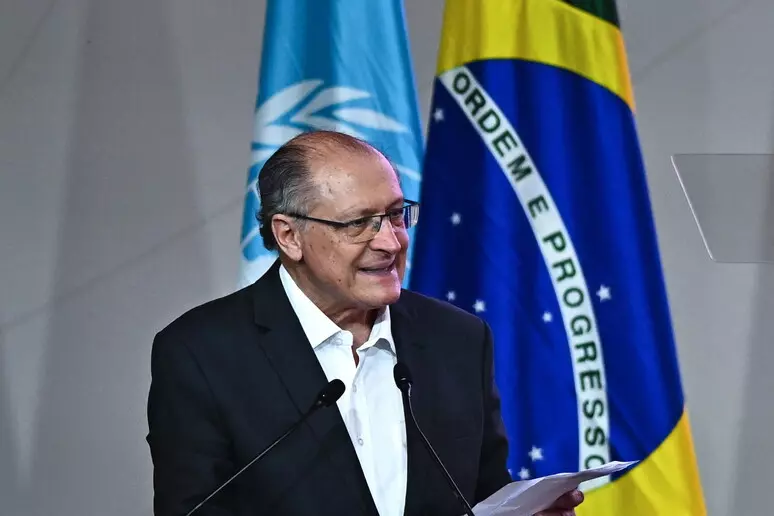 巴西部分暂停特朗普关税，强化与美国轴心关系【秘鲁新世界日報】