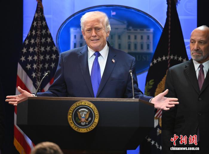 特朗普：对最高法关税裁决“深感失望” 将加征10%全球进口关税【秘鲁新世界日報】