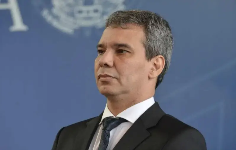 巴西将与国际刑警组织建特别工作组打击南美地区跨国犯罪【秘鲁新世界日報】