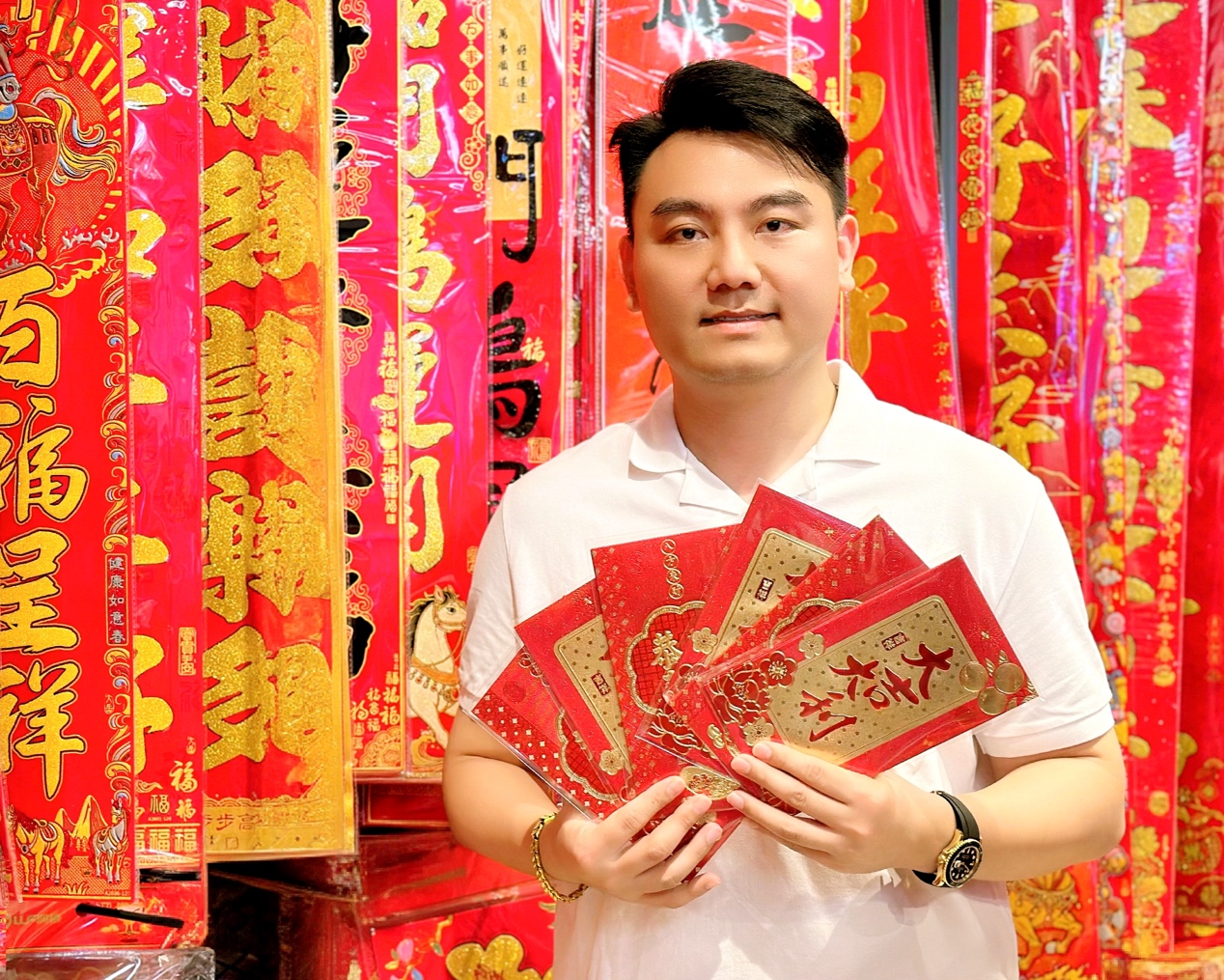 侨胞回广东台山过春节 重温传统年味【秘鲁新世界日報】