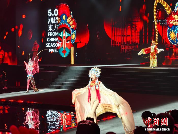 首设AI展区 潮汕服博会助推纺织服装产业“智造”升级【秘鲁新世界日報】