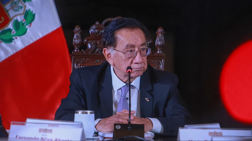 秘鲁前国防部长兼前总理谈推迟采购 F-16 战机一事：“如果这是总统的一时兴起之举，那将是不负责任的”【秘鲁新世界日报】