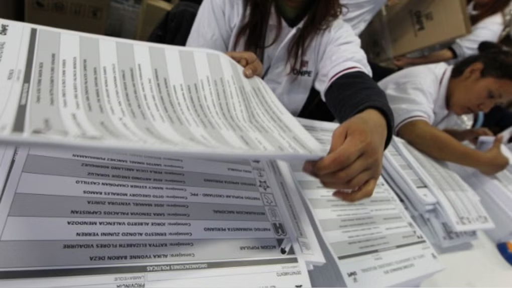 国家选举委员会指出特别选举委员会尚未收到选举中所有受质疑的计票单【秘鲁新世界日报】