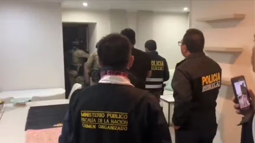 秘鲁国家警察和检察院捣毁了一个涉嫌非法侵占国有财产和洗钱的犯罪网络【秘鲁新世界日报】