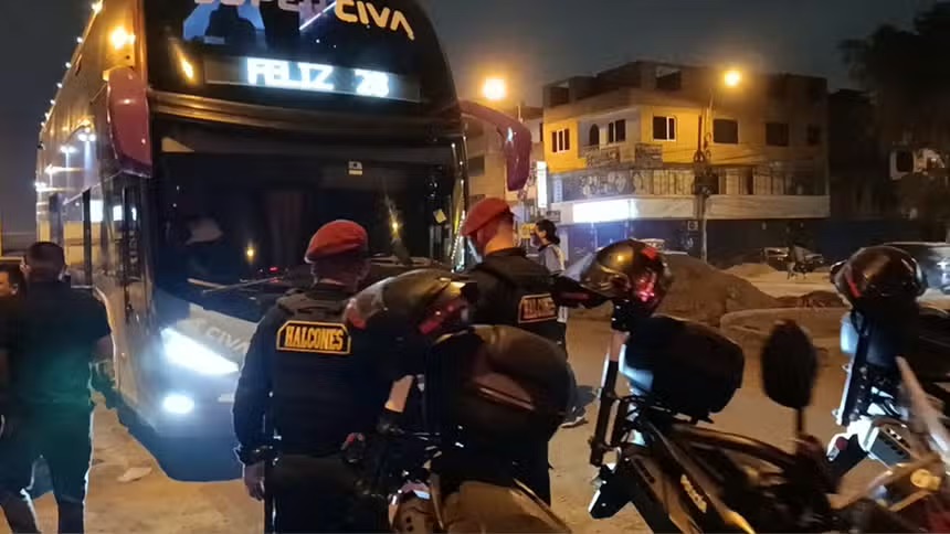秘鲁跨省运输业负责人报告称，不到一个月内至少发生十起武装袭击事件【秘鲁新世界日报】