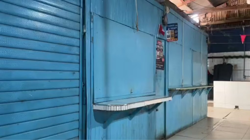 秘鲁乌卡亚利地区：交通罢工进入第三天，因发生抢劫事件商家纷纷停业【秘鲁新世界日报】
