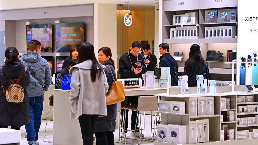 Consumo en China gira hacia productos inteligentes y relacionados con la salud, según Ministerio de Comercio【秘鲁新世界日報】