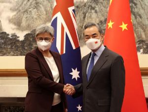 中方呼吁乌克兰危机当事方避免采取任何危及核设施行为